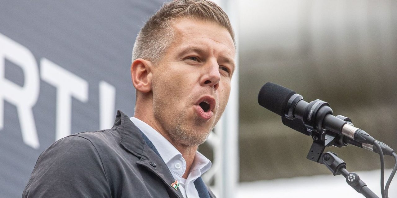 Egyre vadabb showműsort nyom Brüsszel Peti