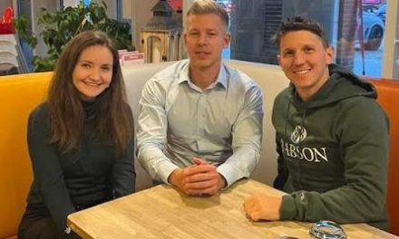 Magyar Péter zaklatta az asszisztensnőjét Kaposváron.